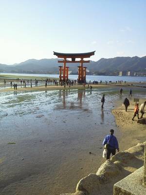 厳島神社